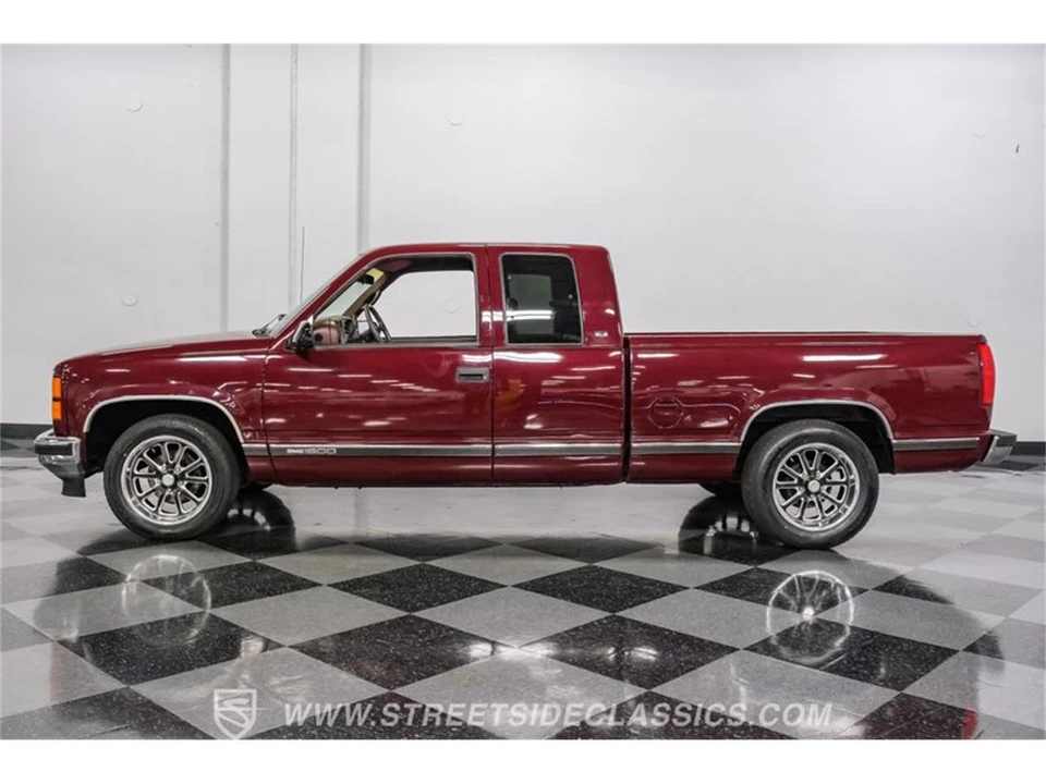 1995 GMC Sierra 1st Gen - Image 7 of 31