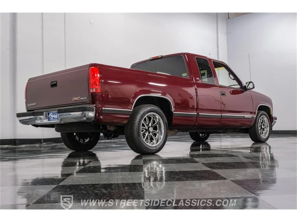 1995 GMC Sierra 1st Gen - Image 27 of 31