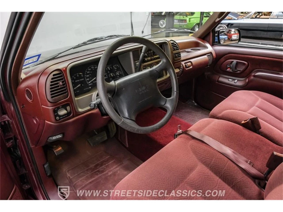 1995 GMC Sierra 1st Gen - Image 4 of 31