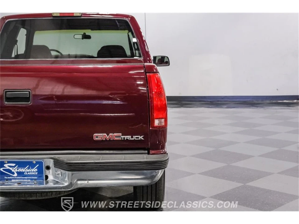 1995 GMC Sierra 1st Gen - Image 26 of 31