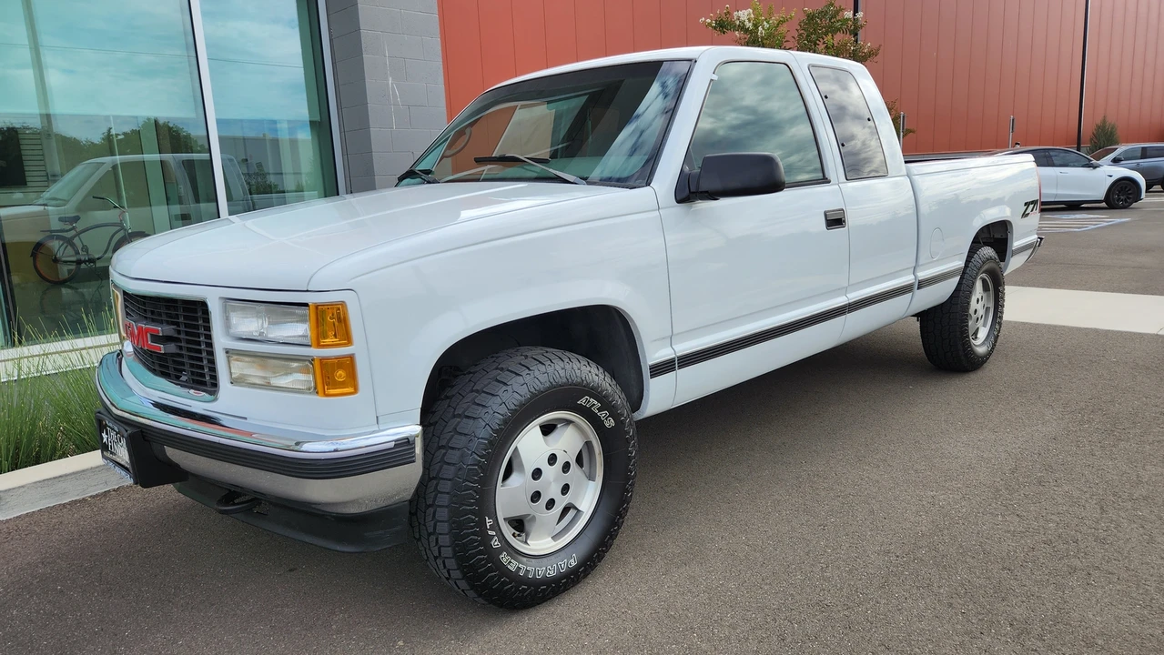 1995 GMC Sierra 1st Gen - Image 7 of 31