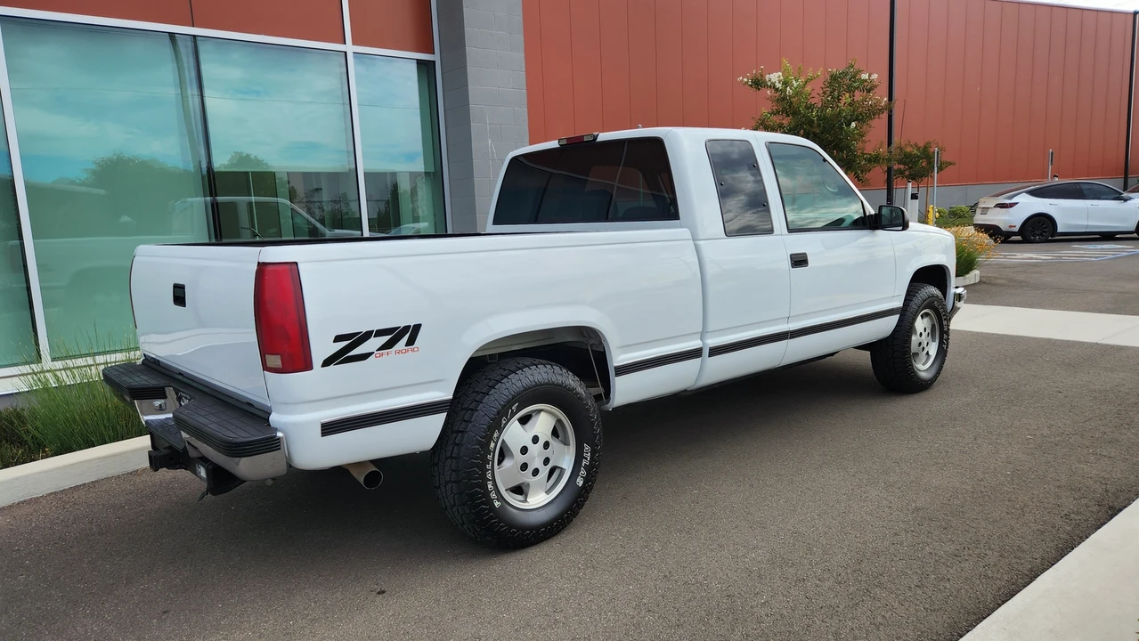 1995 GMC Sierra 1st Gen - Image 22 of 31
