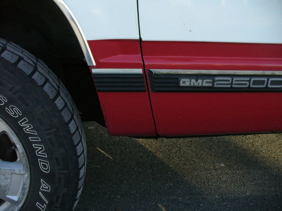 1995 GMC Sierra 1st Gen - Image 15 of 21