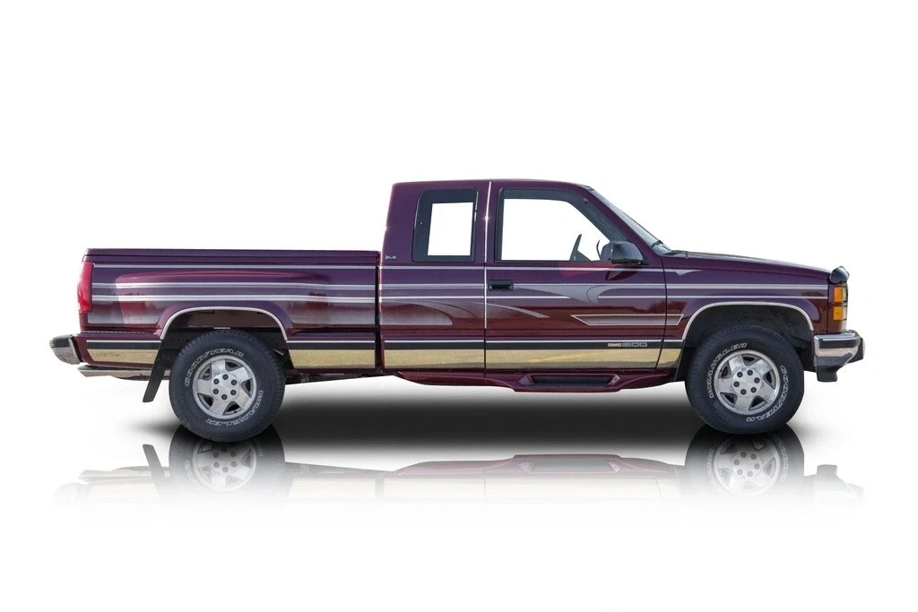 1995 GMC Sierra 1st Gen - Image 2 of 12