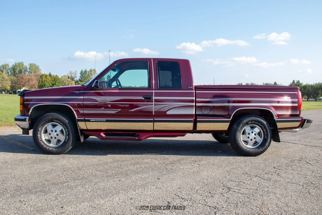 1995 GMC Sierra 1st Gen - Image 3 of 12