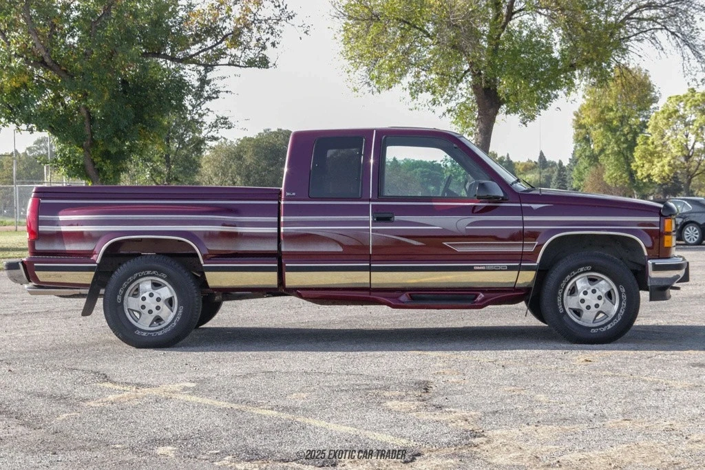 1995 GMC Sierra 1st Gen - Image 9 of 12