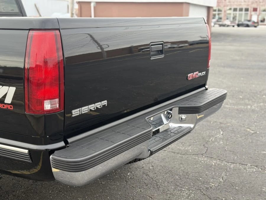 1995 GMC Sierra 1st Gen - Image 8 of 12