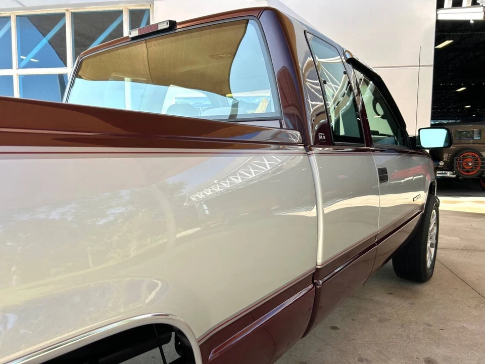 1995 GMC Sierra 1st Gen - Image 16 of 21