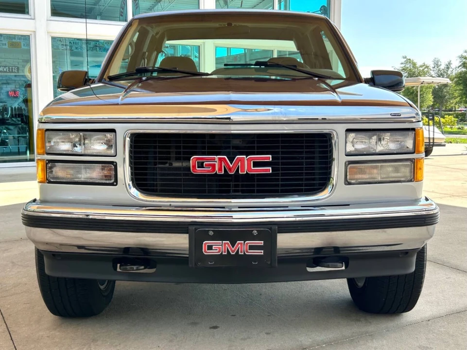 1995 GMC Sierra 1st Gen - Image 2 of 21