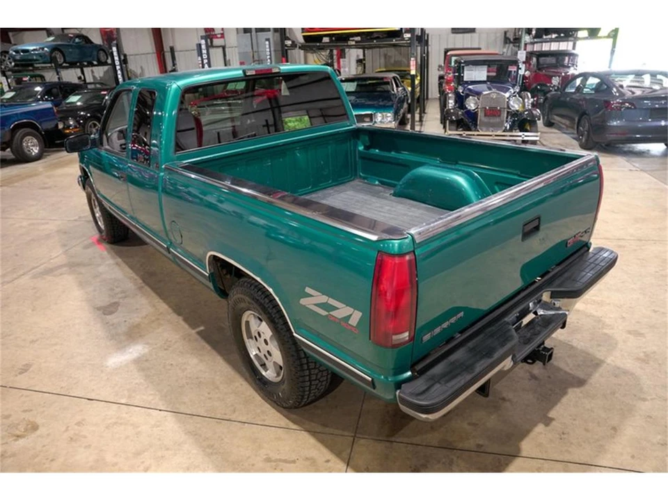 1995 GMC Sierra 1st Gen - Image 16 of 31