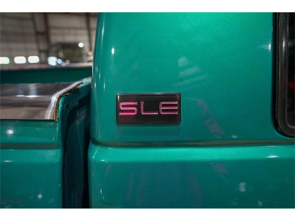 1995 GMC Sierra 1st Gen - Image 28 of 31