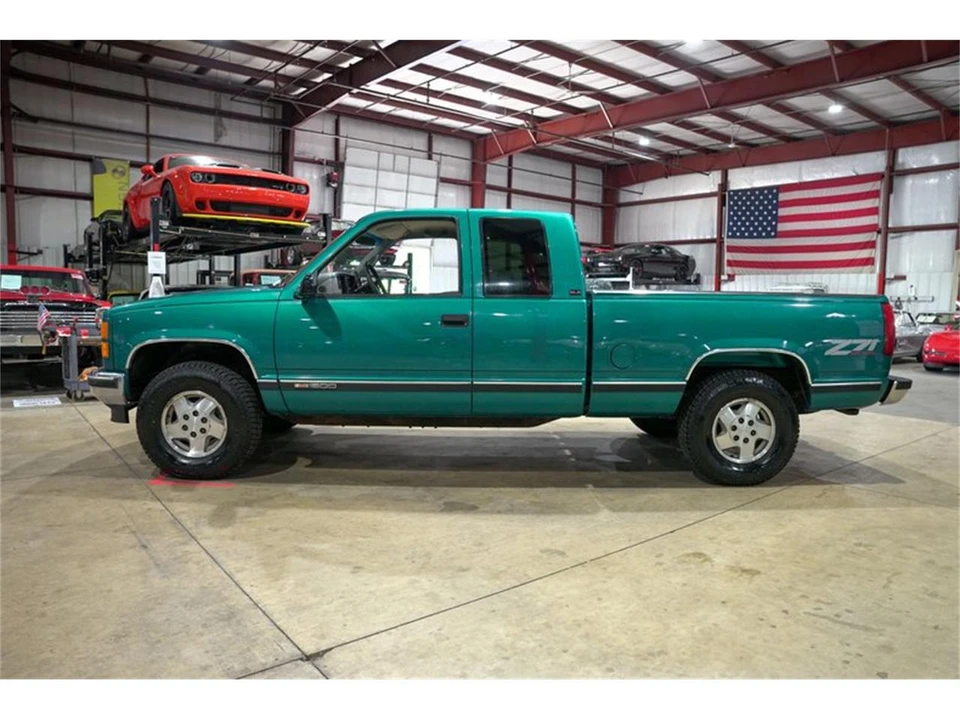 1995 GMC Sierra 1st Gen - Image 4 of 31