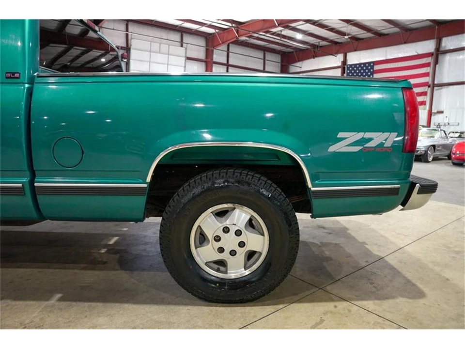 1995 GMC Sierra 1st Gen - Image 5 of 31