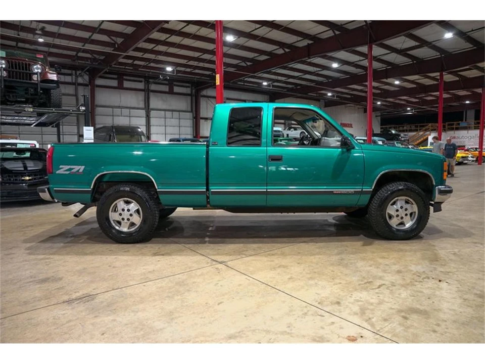 1995 GMC Sierra 1st Gen - Image 10 of 31