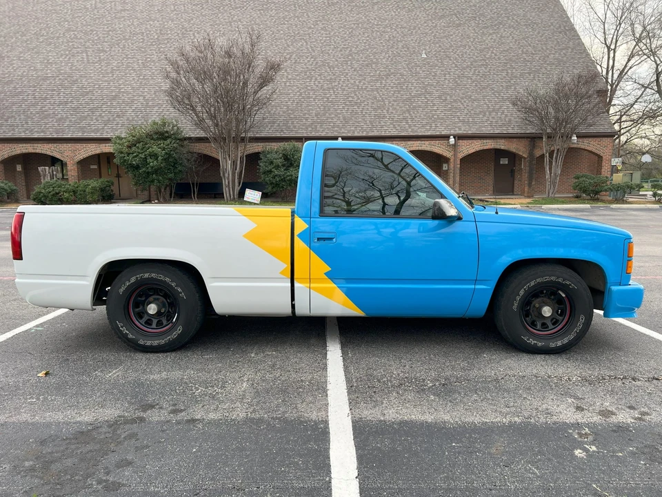 1995 GMC Sierra 1st Gen - Image 18 of 31