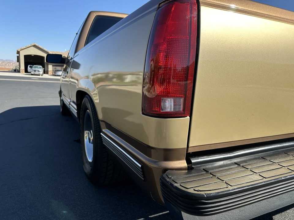 1995 GMC Sierra 1st Gen - Image 12 of 31