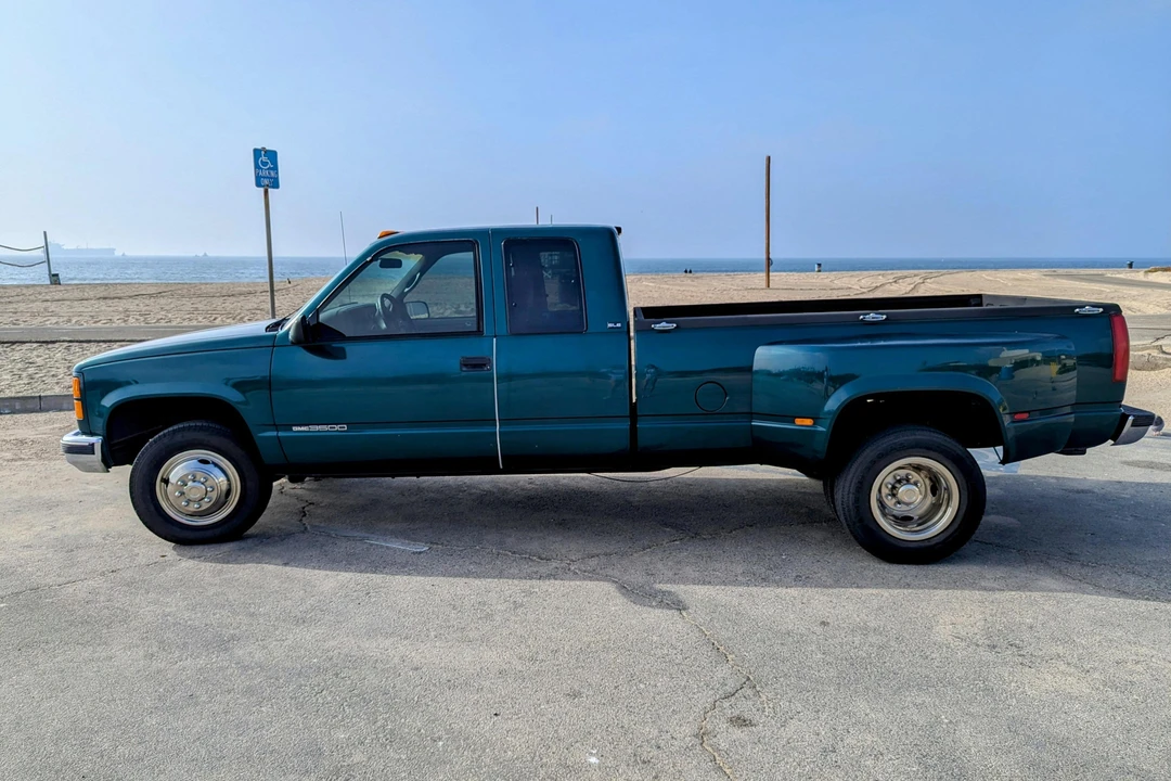 1995 GMC Sierra 1st Gen - Image 3 of 31