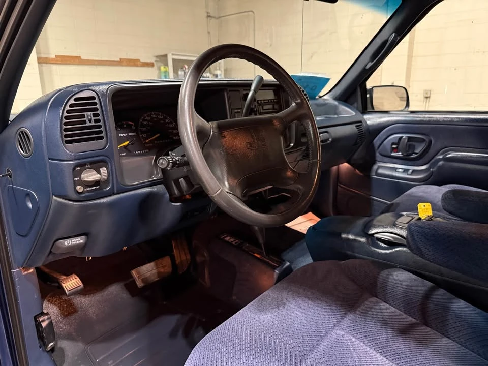 1995 GMC Sierra 1st Gen - Image 8 of 20