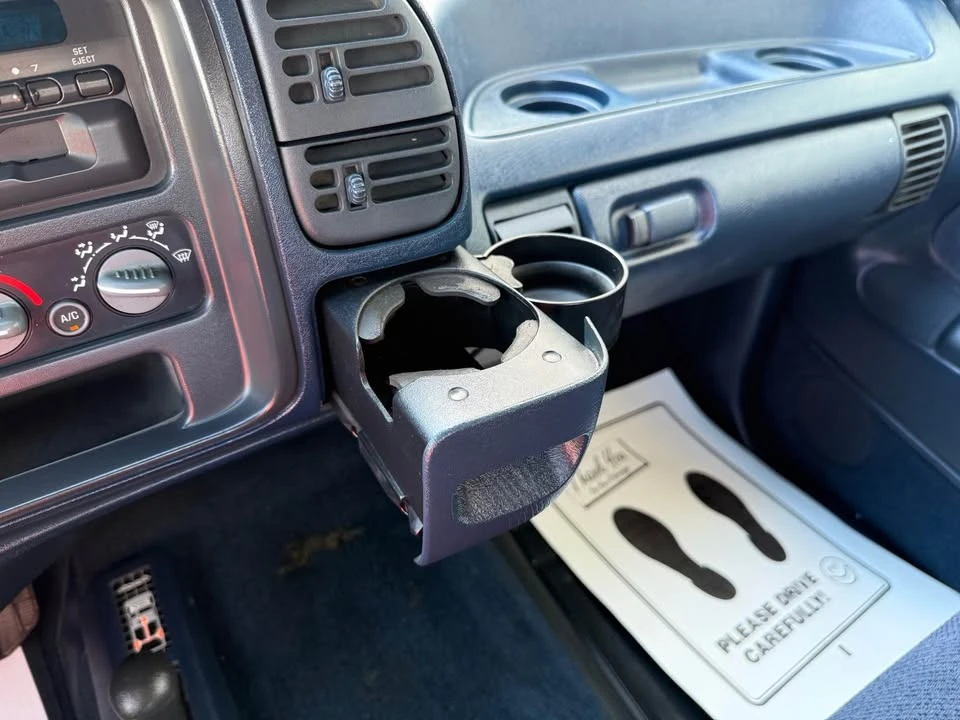 1995 GMC Sierra 1st Gen - Image 18 of 20