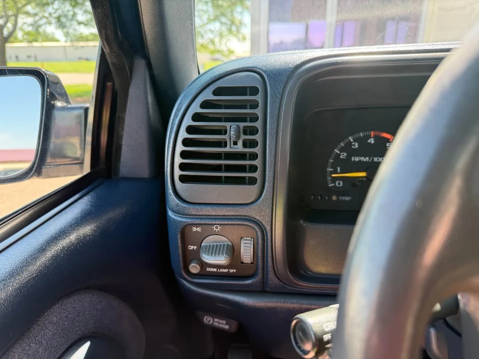 1995 GMC Sierra 1st Gen - Image 15 of 20