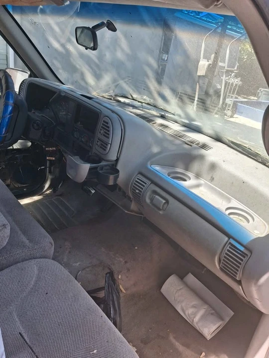 1995 GMC Sierra 1st Gen - Image 4 of 4
