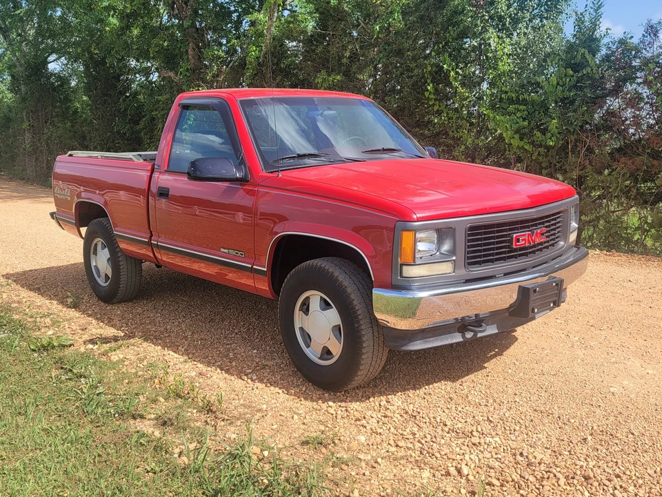 1995 GMC Sierra 1st Gen - Image 4 of 31