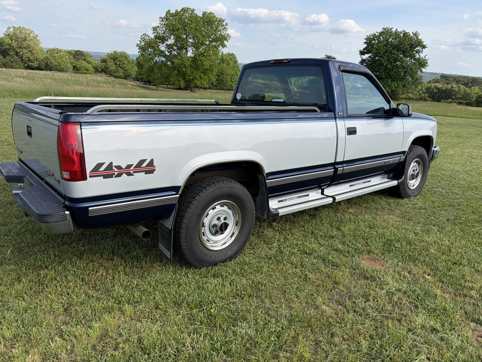 1995 GMC Sierra 1st Gen - Image 14 of 31