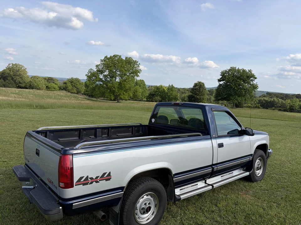 1995 GMC Sierra 1st Gen - Image 13 of 31