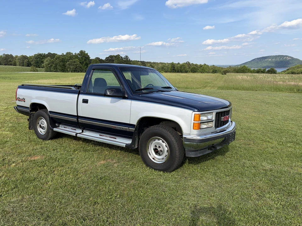 1995 GMC Sierra 1st Gen - Image 17 of 31