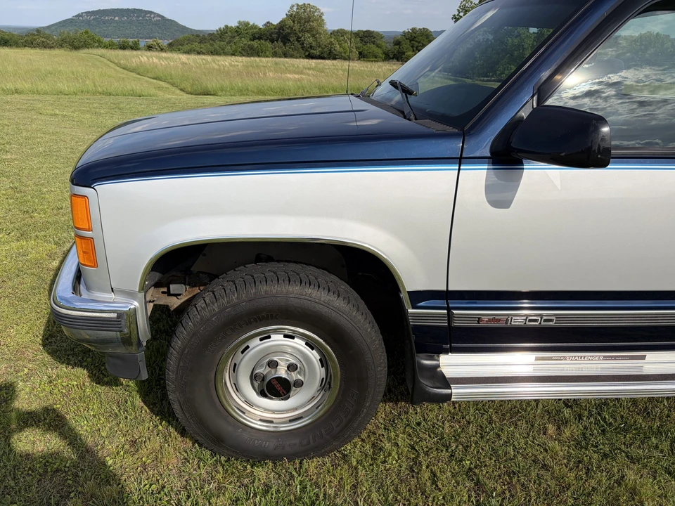 1995 GMC Sierra 1st Gen - Image 25 of 31