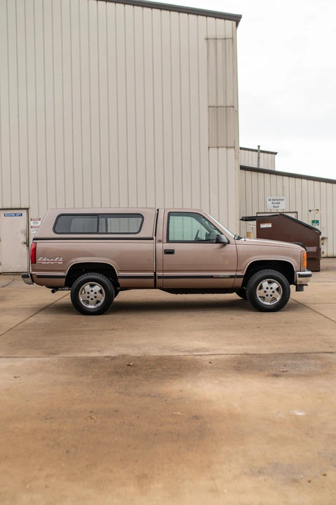 1995 GMC Sierra 1st Gen - Image 15 of 31