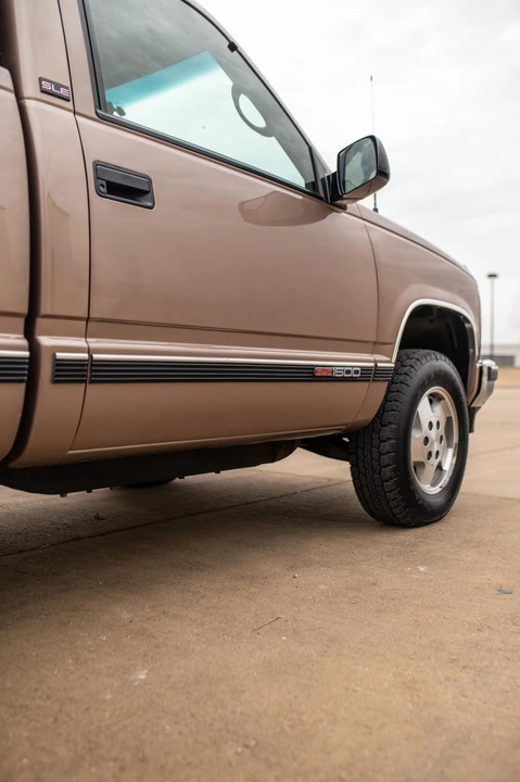 1995 GMC Sierra 1st Gen - Image 28 of 31