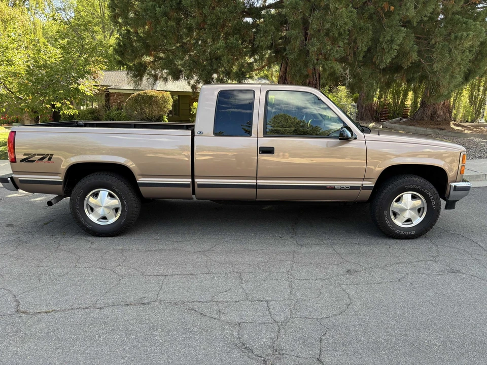 1995 Chevrolet C/K 4th Gen - Image 13 of 31