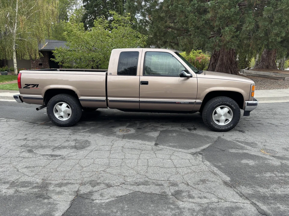 1995 Chevrolet C/K 4th Gen - Image 12 of 31