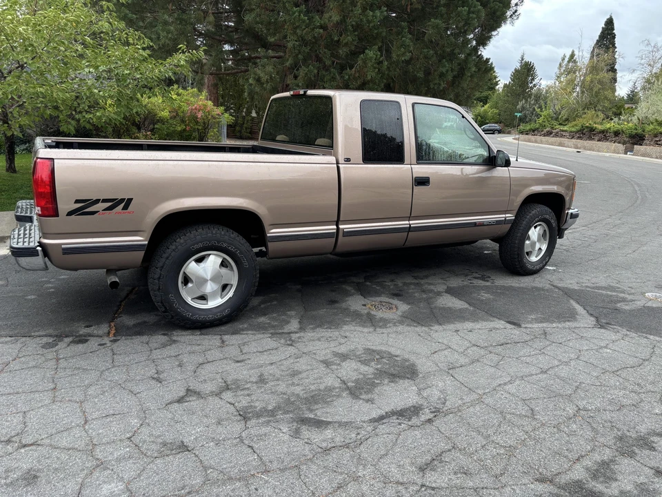 1995 Chevrolet C/K 4th Gen - Image 11 of 31