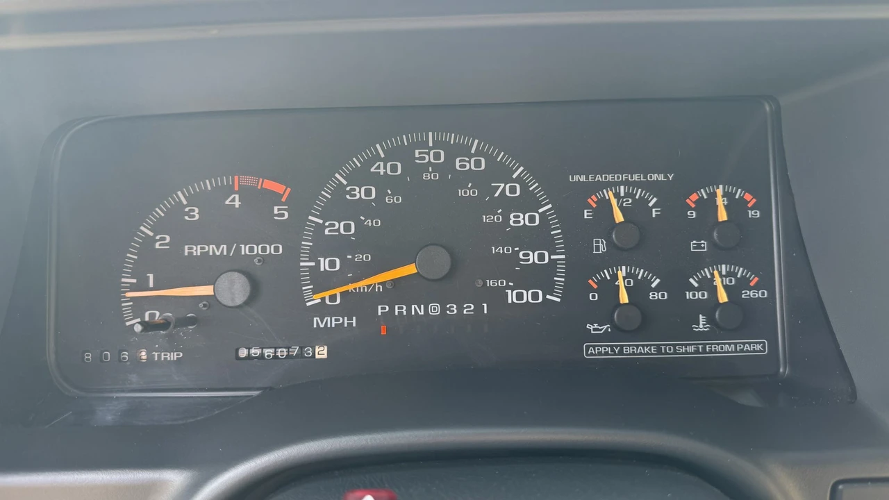 1995 GMC Sierra 1st Gen - Image 23 of 31