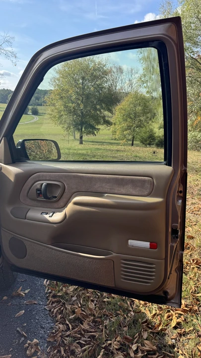 1995 GMC Sierra 1st Gen - Image 22 of 31