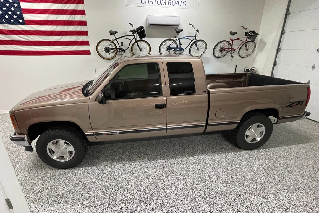 1995 GMC Sierra 1st Gen - Image 8 of 31