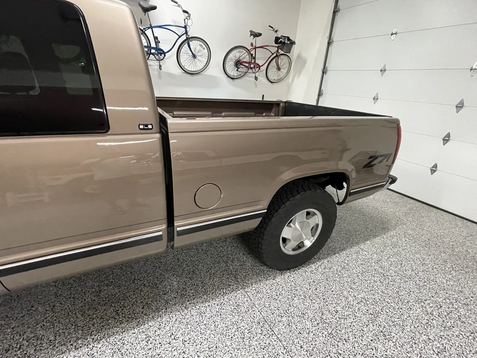 1995 GMC Sierra 1st Gen - Image 19 of 31