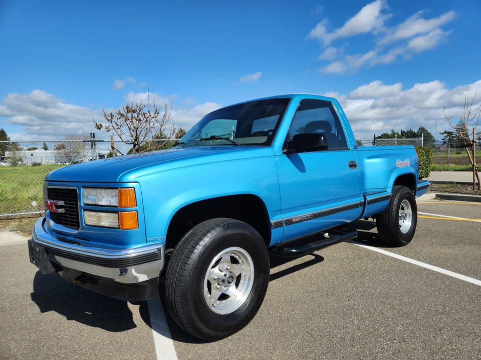 1995 GMC Sierra 1st Gen - Image 4 of 31