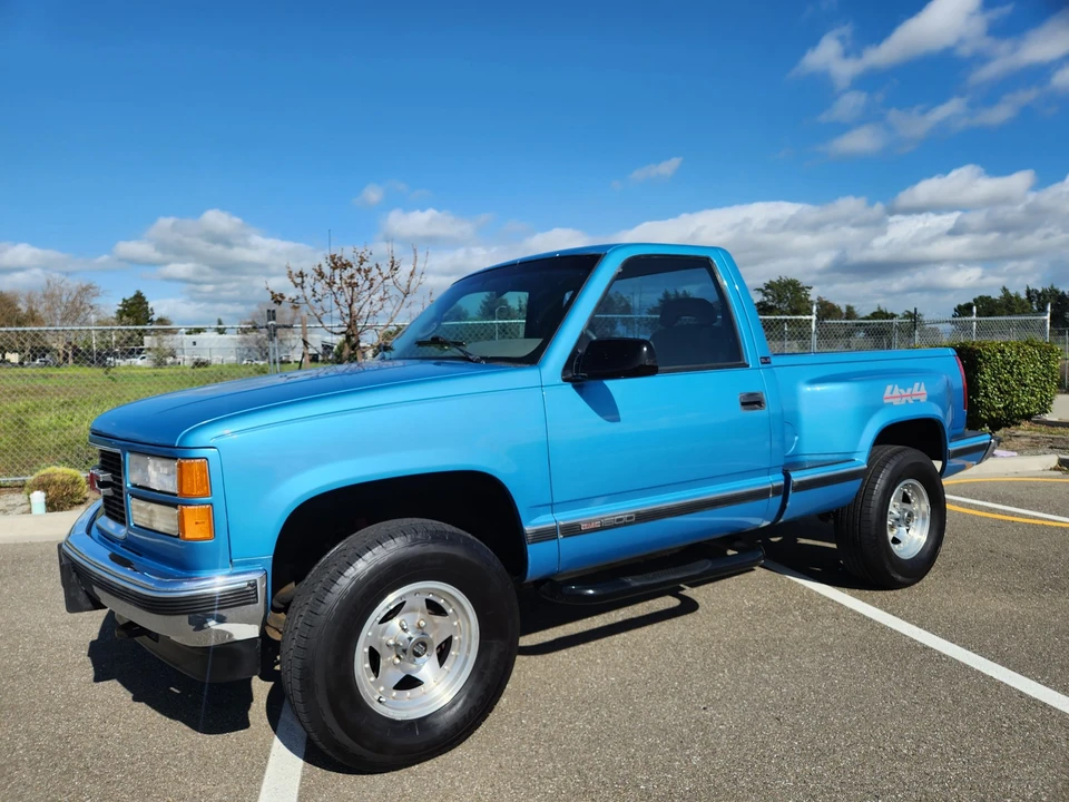 1995 GMC Sierra 1st Gen - Image 6 of 31