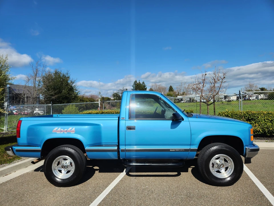 1995 GMC Sierra 1st Gen - Image 22 of 31
