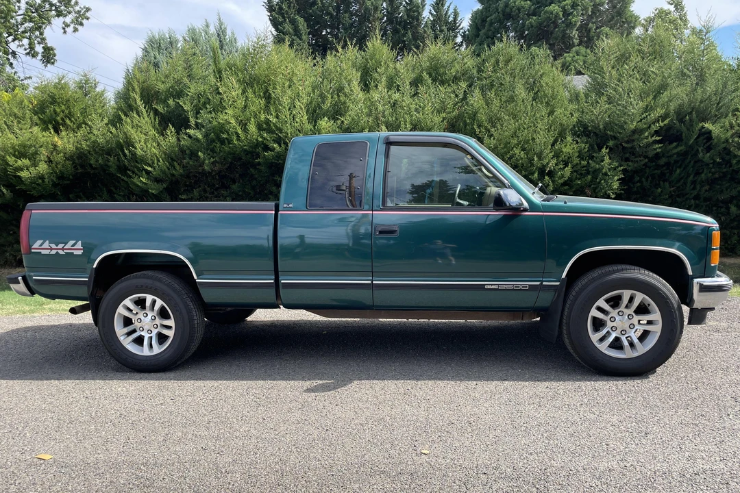 1995 GMC Sierra 1st Gen - Image 3 of 31