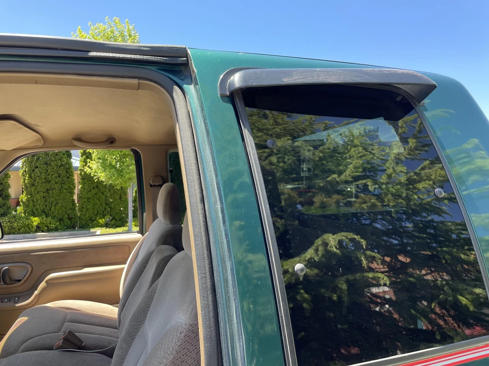 1995 GMC Sierra 1st Gen - Image 29 of 31