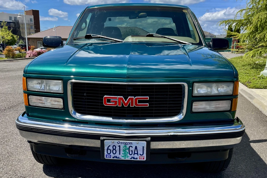 1995 GMC Sierra 1st Gen - Image 2 of 31