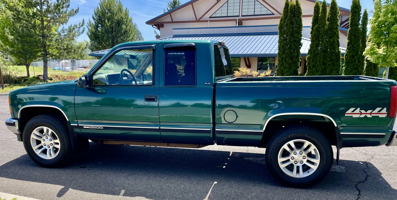 1995 GMC Sierra 1st Gen - Image 9 of 31