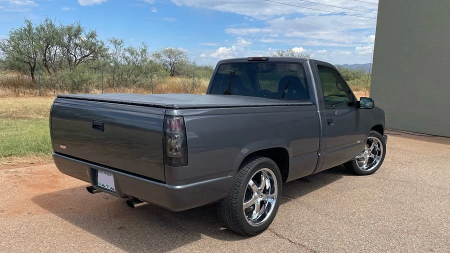 1995 GMC Sierra 1st Gen - Image 3 of 8
