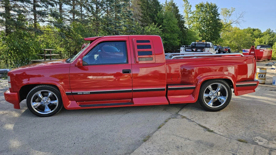 1995 GMC Sierra 1st Gen - Image 2 of 19