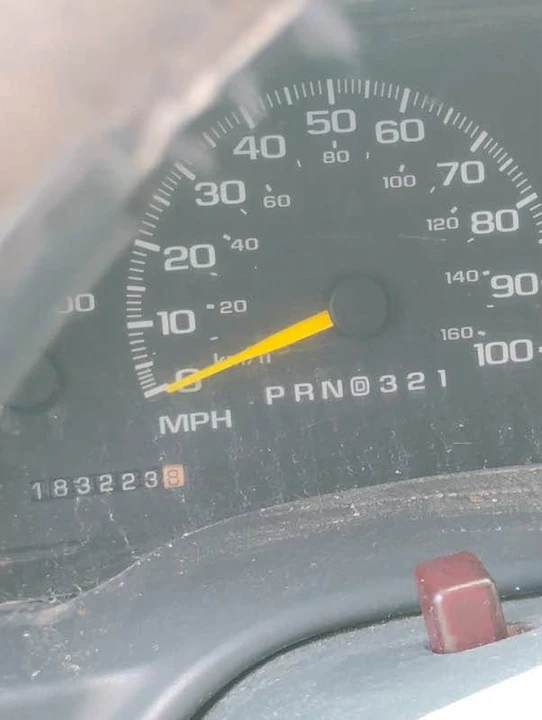 1995 GMC Sierra 1st Gen - Image 4 of 4