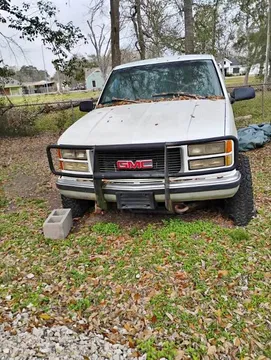 1995 GMC Sierra SL Pickup 2D 6 1/2 ft